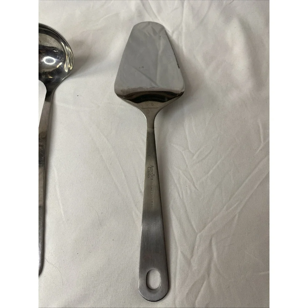 America Cooks Stainless Steel Ladle And Cake/Pie Server